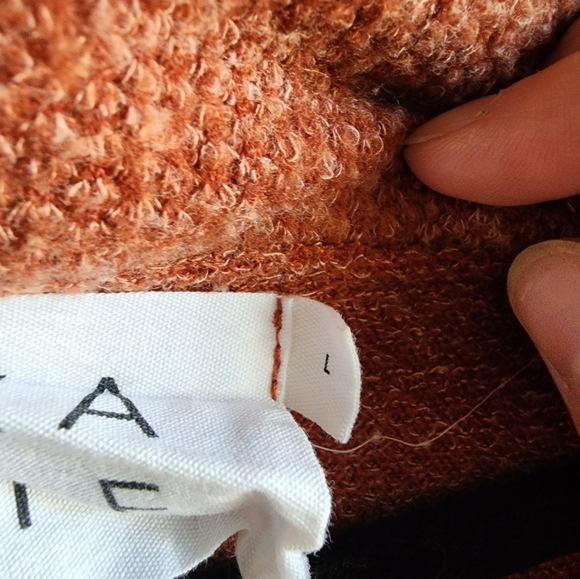 Okakie crossover cropped sweater - Picture 4 of 4